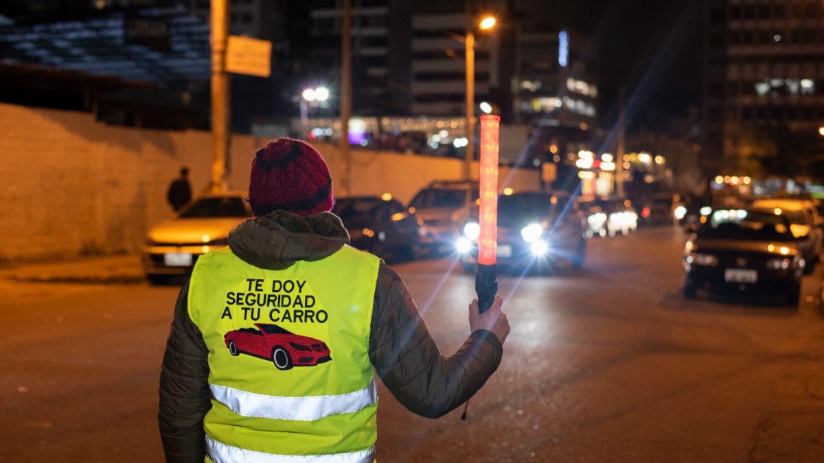 Los ciudadanos que cuidan los vehículos aseguran que tienen identificados a quienes delinquen.
