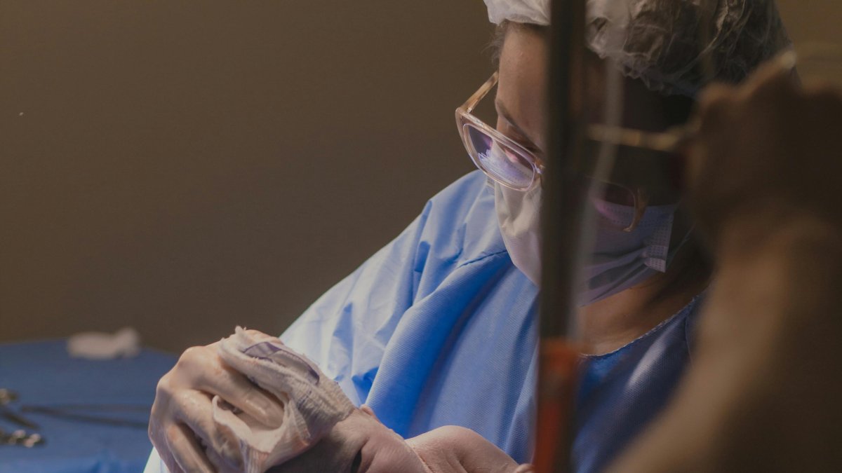 Nacer es un negocio rentable en Ecuador que se acrecienta desde las clínicas y hospitales privados