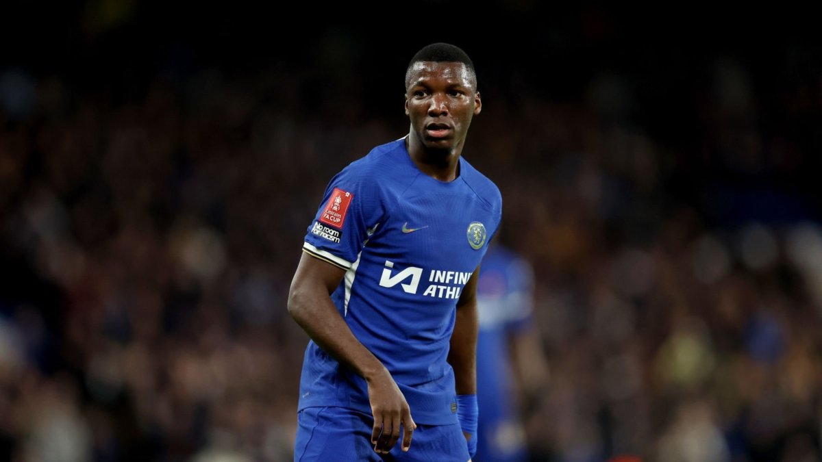 Moisés Caicedo mantiene su nivel, pese a los malos resultados de Chelsea