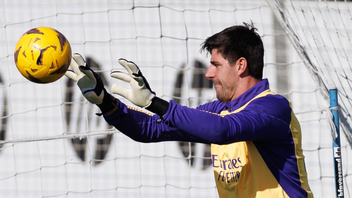Thibaut Courtois, arquero del equipo merenga pasa un proceso de recuperación.