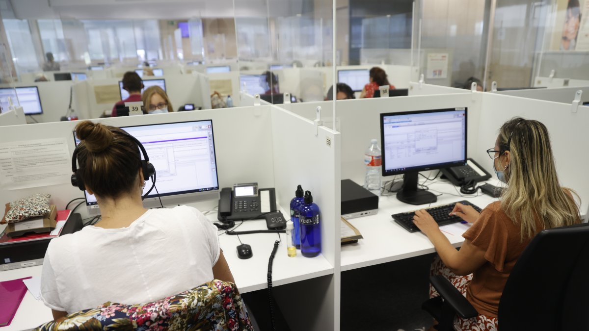 Hay economías que exigen que las mujeres reciban igual remuneración por trabajo