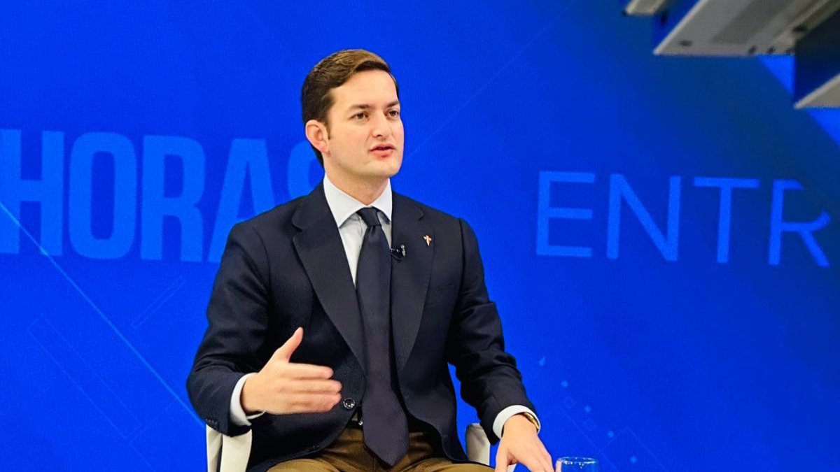 El viceministro Torres, en entrevista con Teleamazonas.