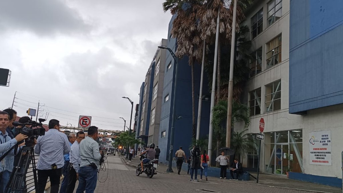 Los detenidos por el caso Purga fueron llevados desde el Cuartel Modelo hasta la base aérea