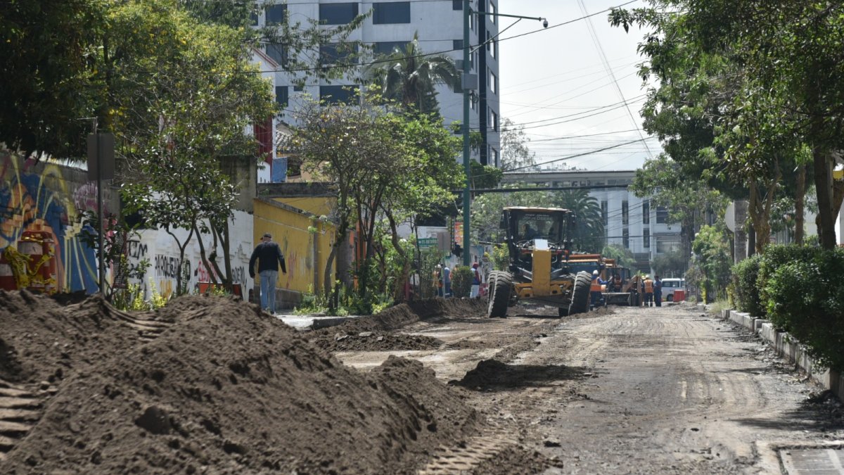 El primer tramo intervenido fue el de la avenida 12 de Octubre hasta la av. 6 de Diciembre.