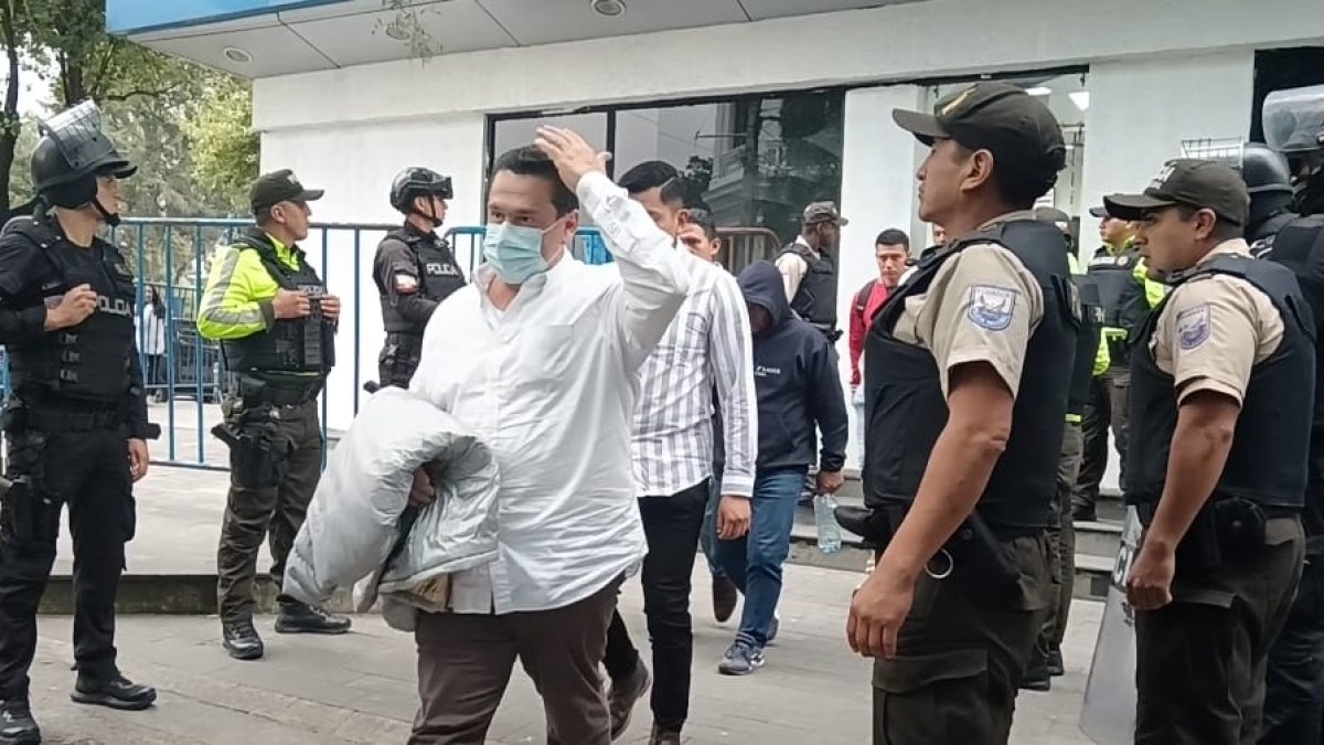 El asambleísta Pablo Muentes salió de la Unidad de Flagrancia