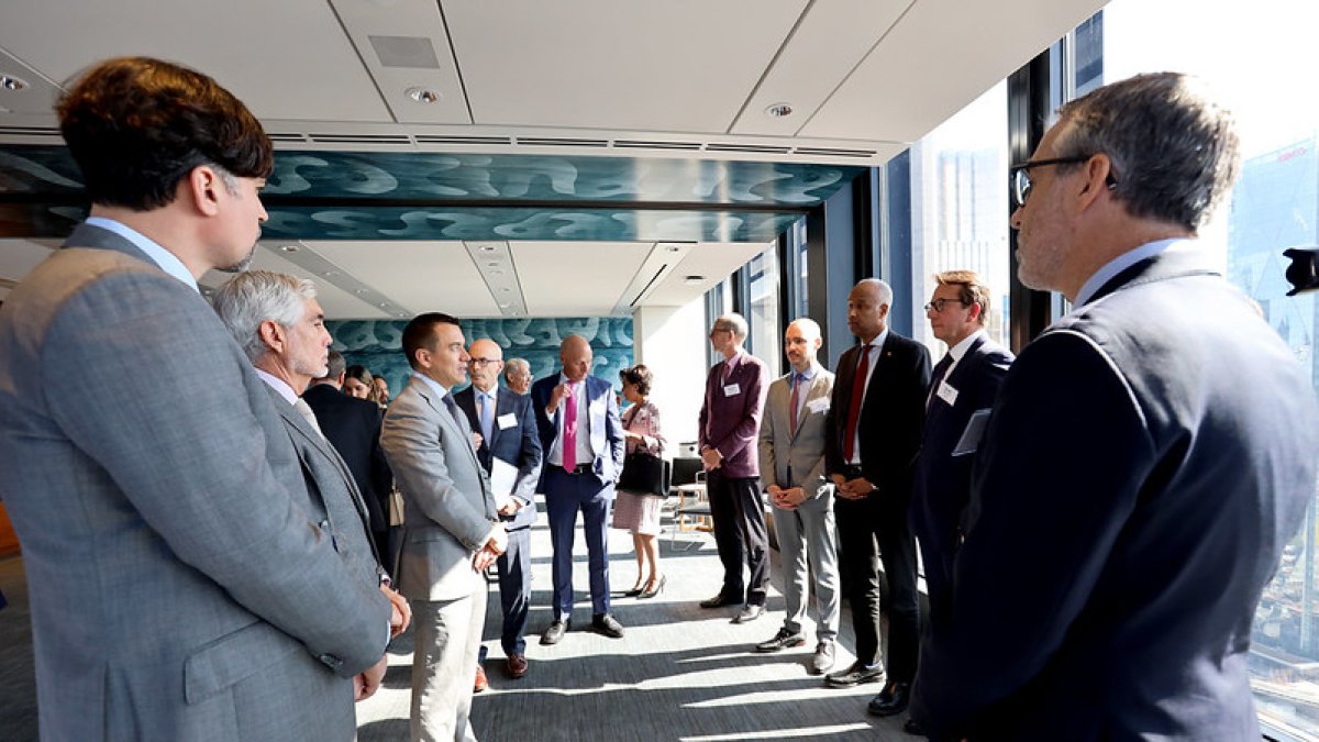 Noboa expuso que Ecuador siempre estará abierto a la inversión canadiense