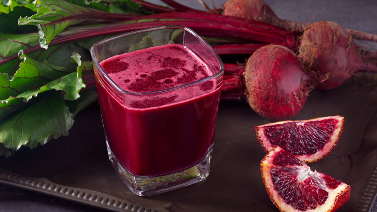 Jugo de remolacha con naranja.