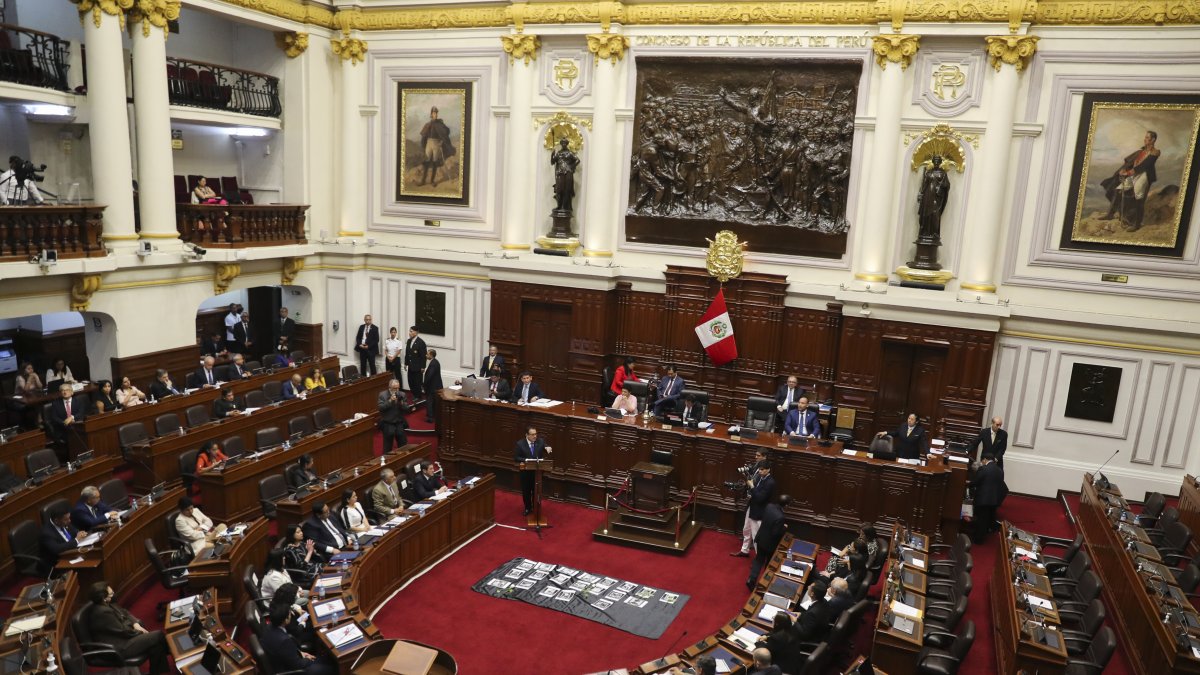 Debate. La sesión podrá llevarse a cabo, solo cuando todos los miembros estén de forma presencial.