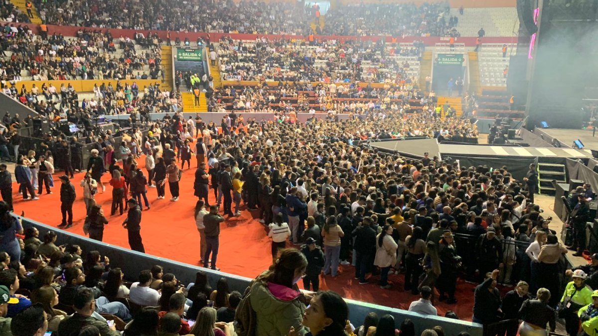 Los seguidores de la artista se han dado cita en la capital.