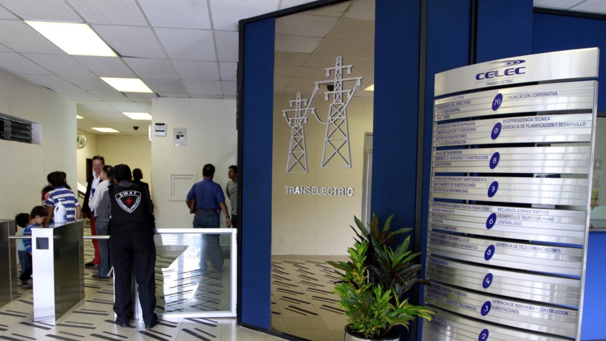 El Ministerio de Trabajo se embarcó en un análisis del gasto de personal de 10 empresas públicas, entre ellas Celec.