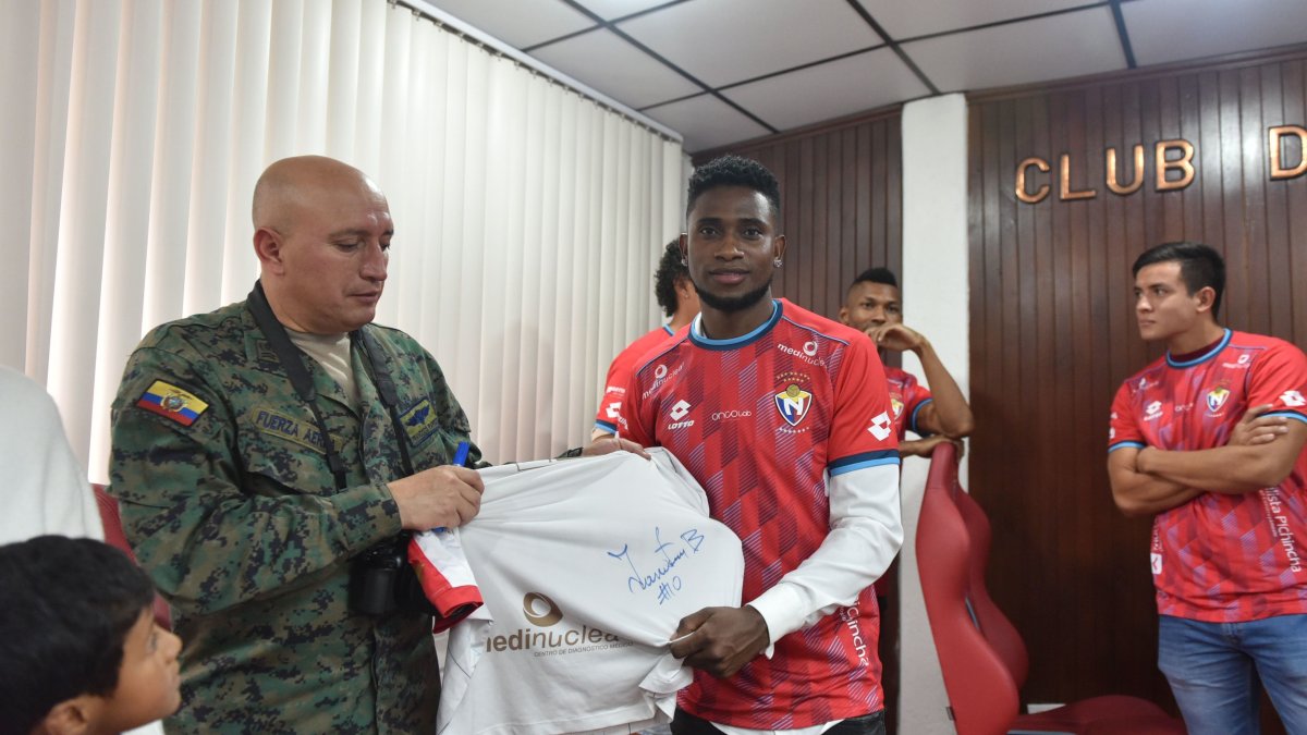 Jonathan Borja fue presentado como uno de los refuerzos estrella de los puros criollos.