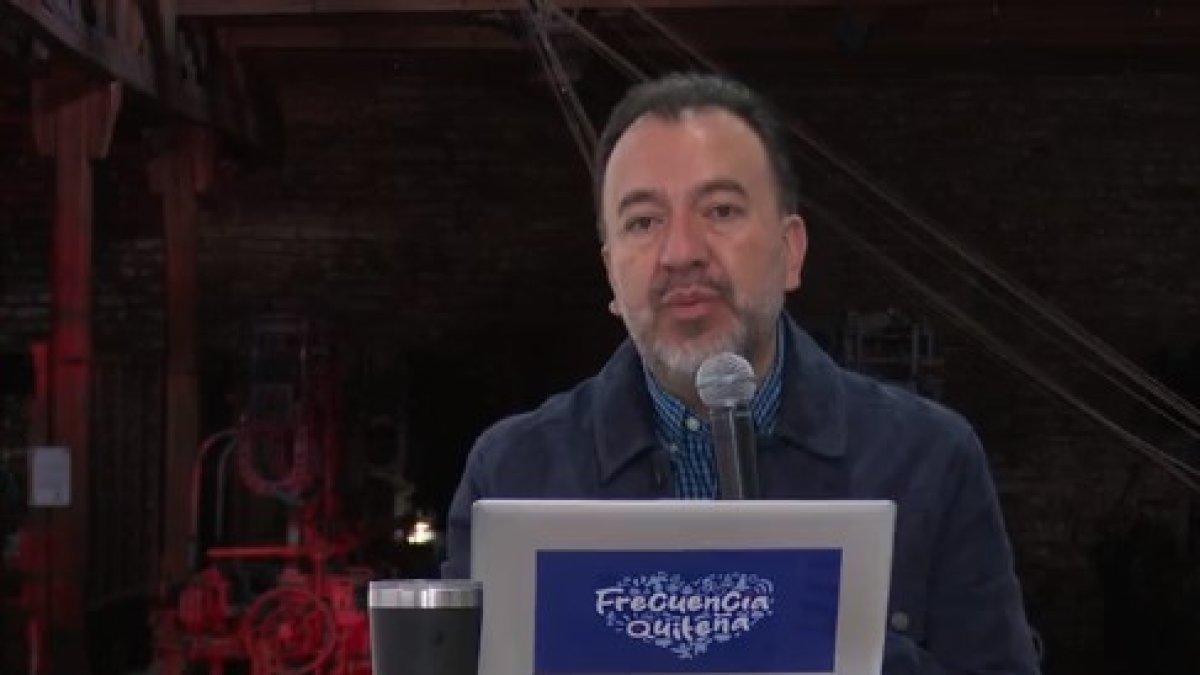 Pabel Muñoz durante en informe semanal Frecuencia Quiteña este 11 de marzo de 2024.