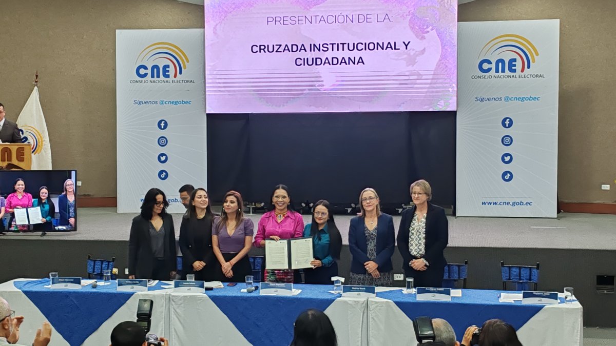 El Consejo Nacional Electoral firmó tres convenios de cooperación