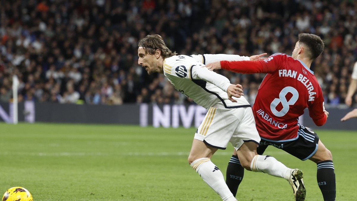 Elvolante croata Luka Modric llegó a los 350 juegos con el Real Madrid.