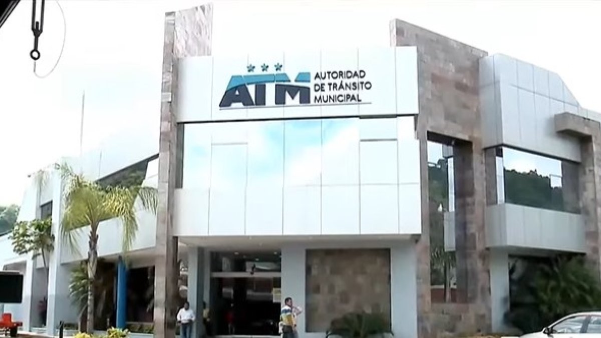 Fachada del edificio de la ATM, en la avenida del Bombero.