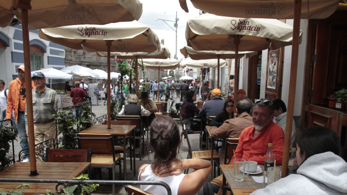 Con horario extendido, cafeterías y restaurantes ofrecen una variedad gastronómica.