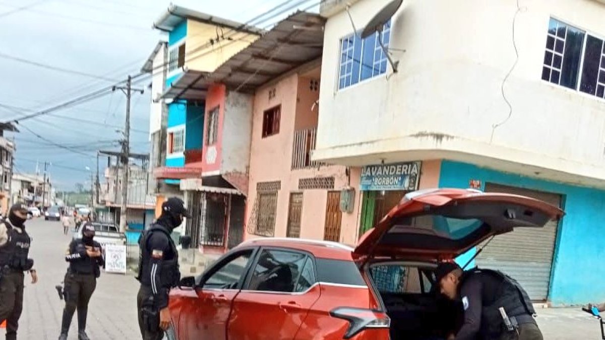 La fuerza pública ha decomisado más de 24 mil explosivos durante el estado de excepción.