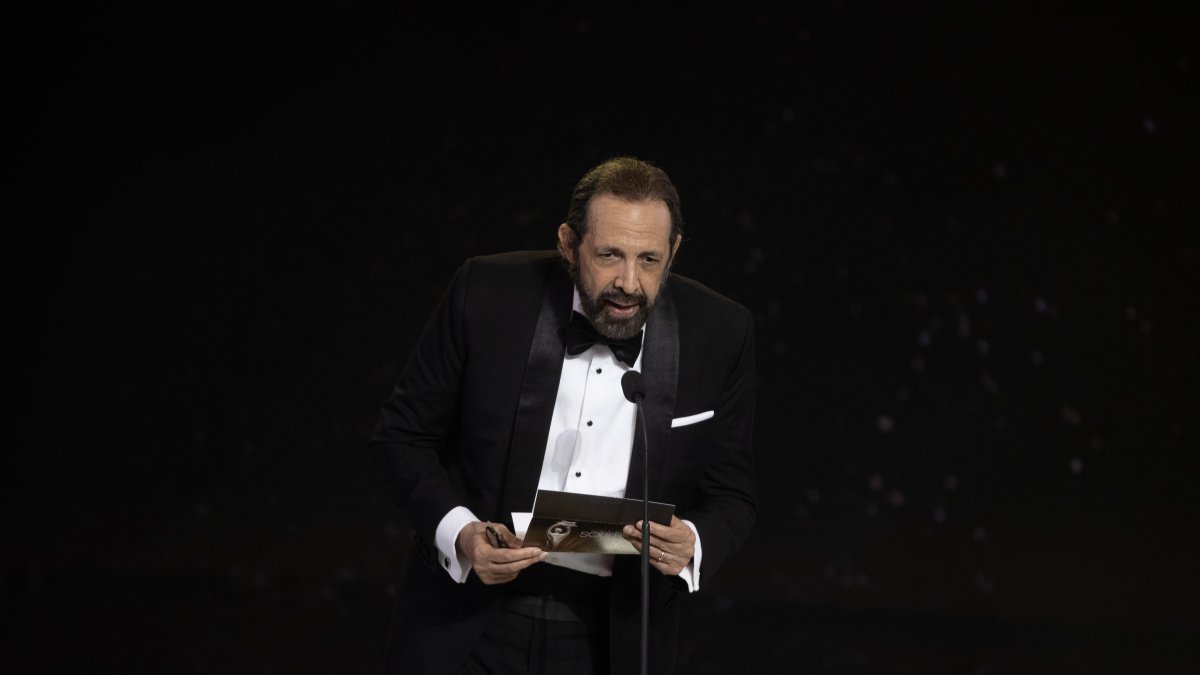 Juan Luis Guerra.