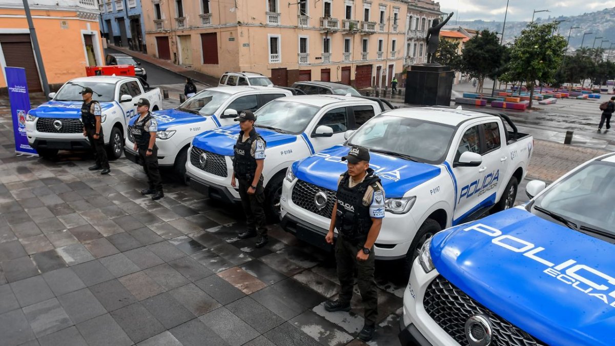 Las camionetas se ubicarán en Quitumbe, La Magdalena, El Recreo, Universidad Central y El Labrador.