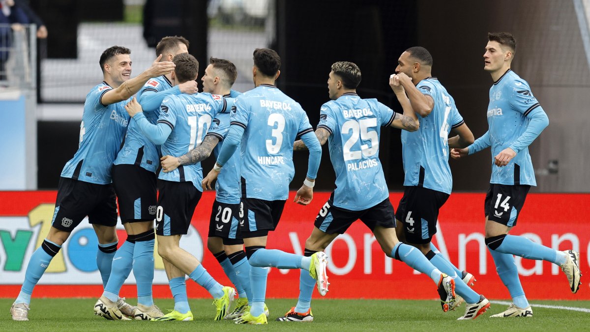 Bayer Leverkusen con Piero Hincapié presente ganaron de visitante a Friburgo en la Bundesliga