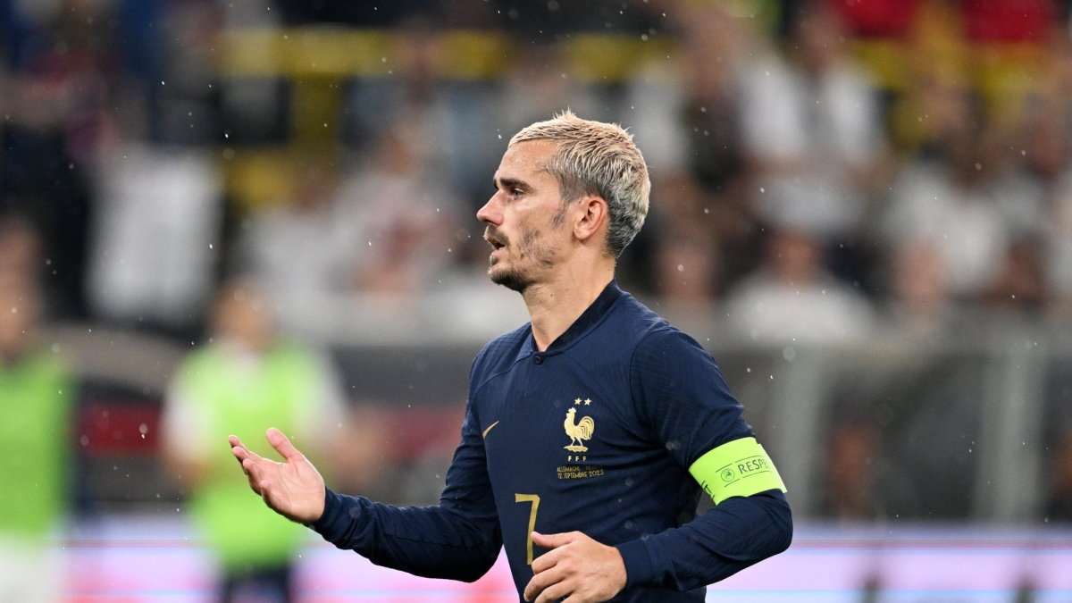 Griezmann arrastra problemas en el tobillo derecho.