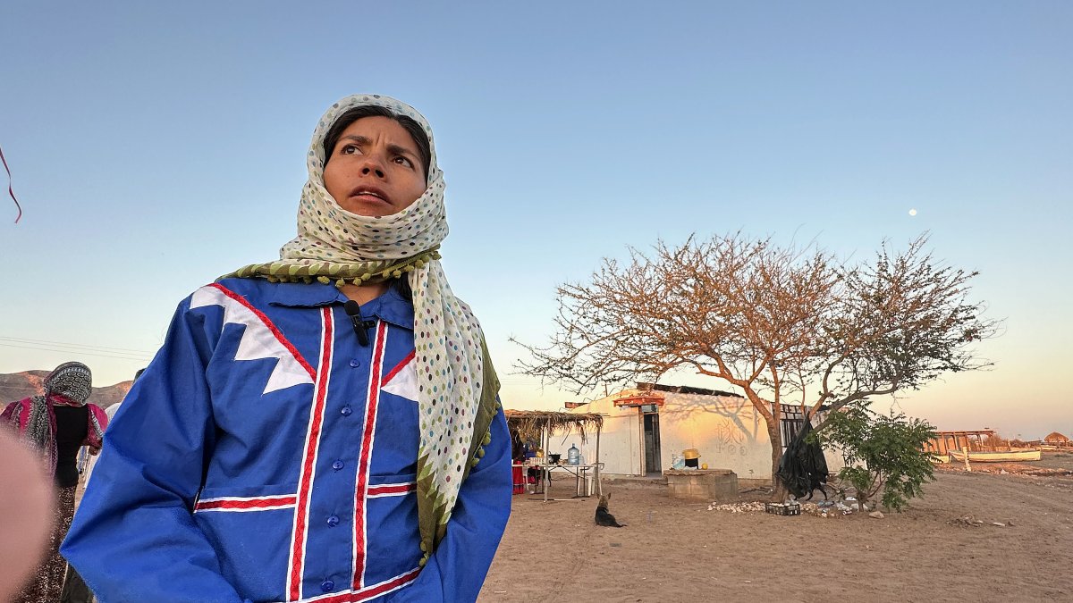 La rapera y activista indígena Zara Monrroy, en la ciudad de Hermosillo, en Sonora