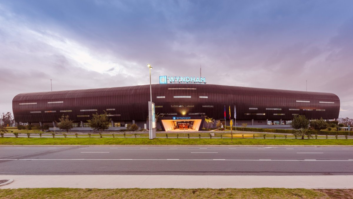 Hotel. El hotel Wyndham Quito Airport está cerca del aeropuerto de Quito.