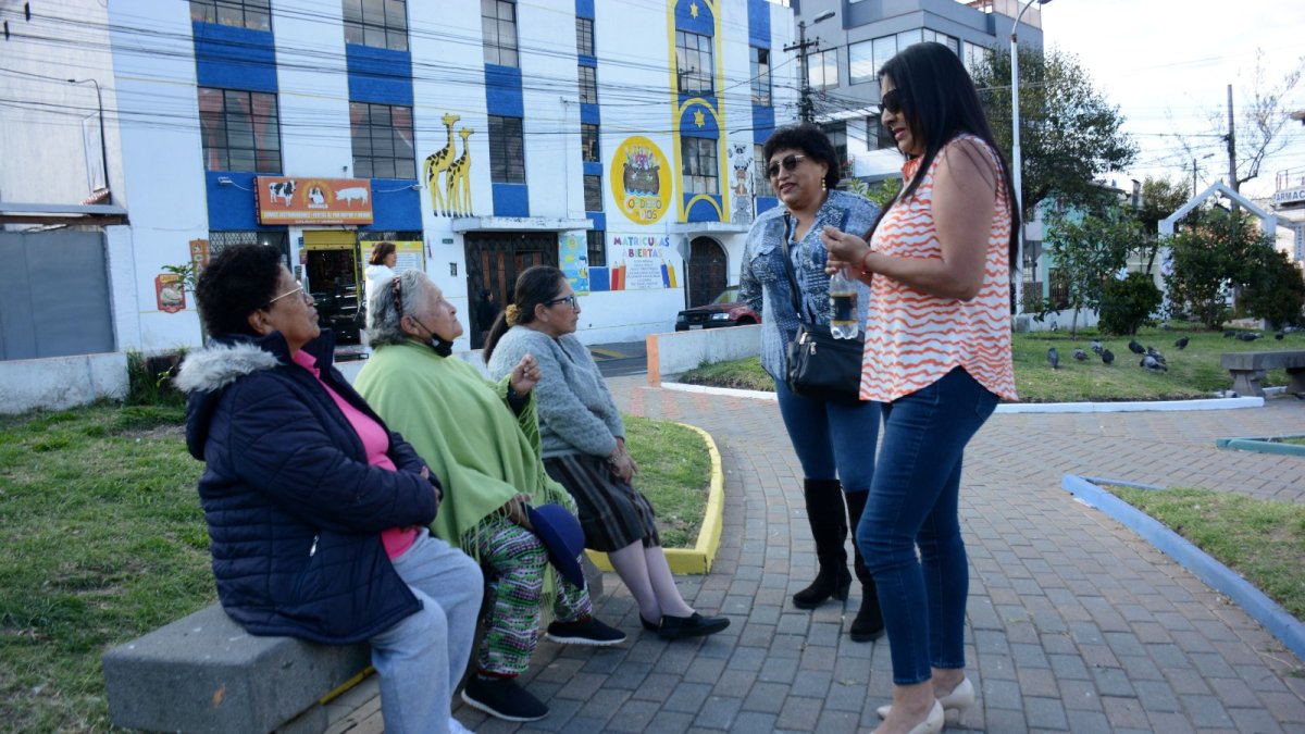 La Plaza Vacas Galindo fue recuperada para que vuelva a ser un punto de encuentro entre habitantes de todas las edades.