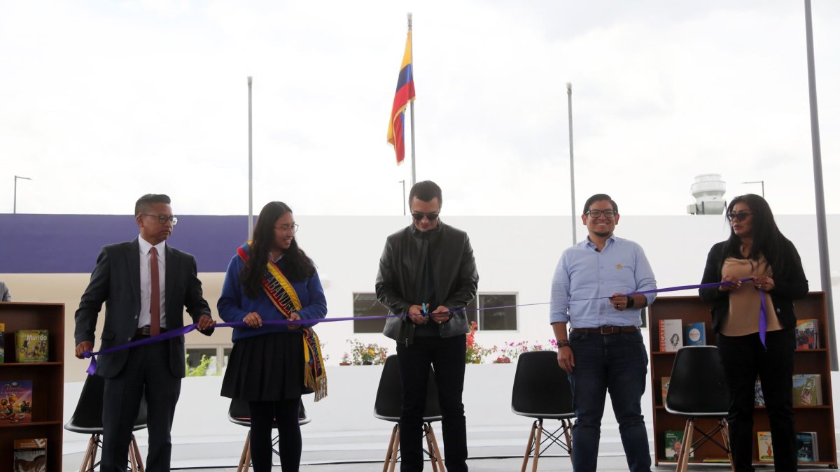 La Unidad Educativa Isabel Robalino fue inaugurada este miércoles 20 de marzo