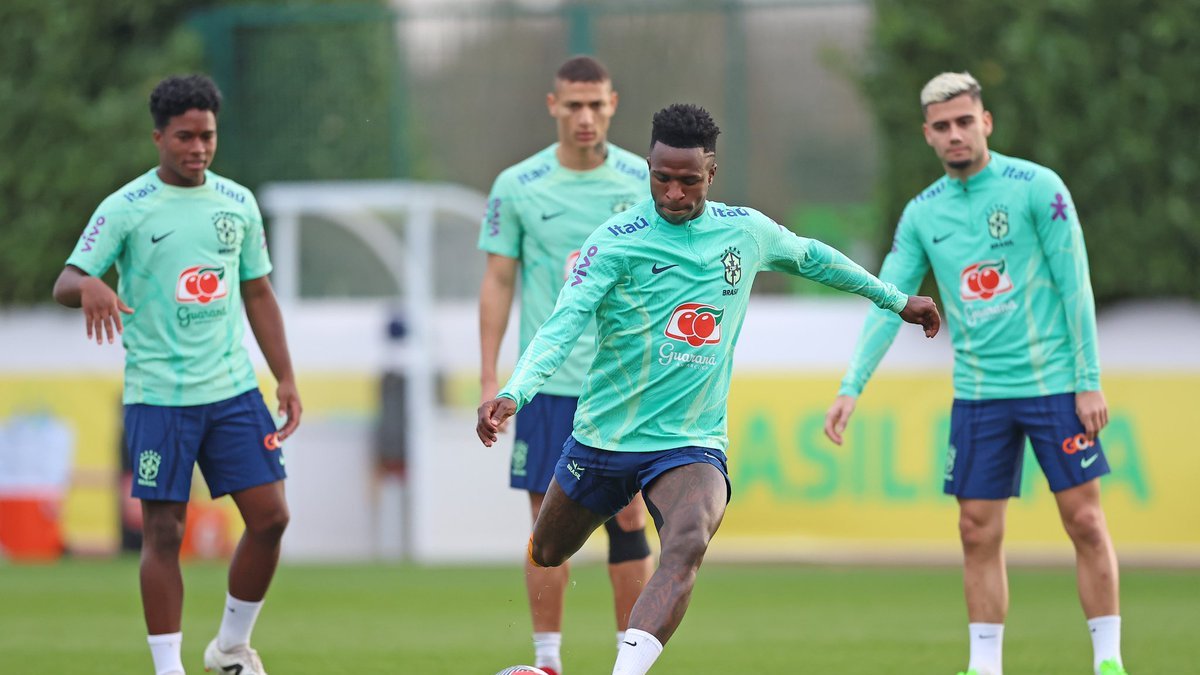 La selección de Brasil se prepara para el partido ante Inglaterra en Wembley