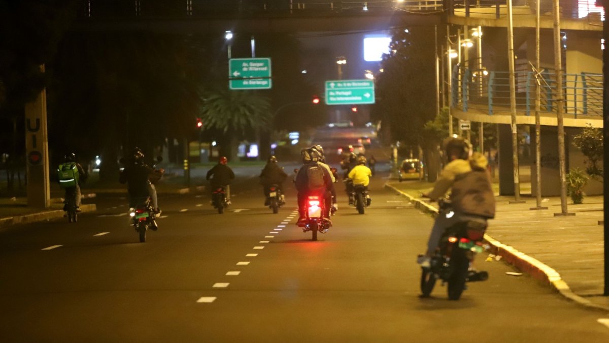 En la avenida Naciones Unidas también ocurren carreras ilegales o 'piques'.