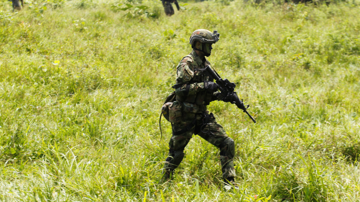 Referencial. Las Fuerzas Armadas y el Ejército Ecuatoriano lamentaron el fallecimiento del uniformado.