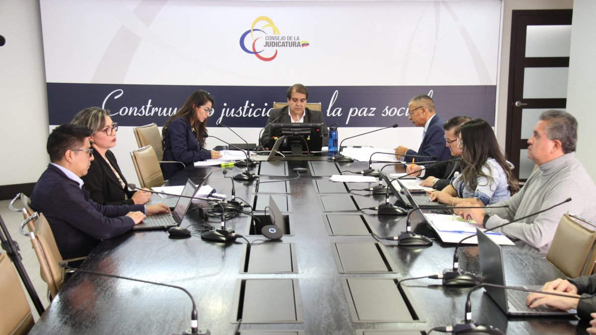 El Pleno de la Judicatura realizó los nombramientos de los conjueces temporales, de forma unánime.