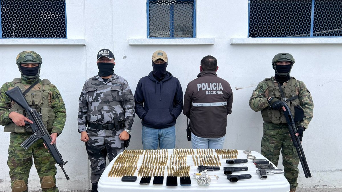 Seguridad. Las evidencias encontradas fueron mostradas a los medios de comunicación.