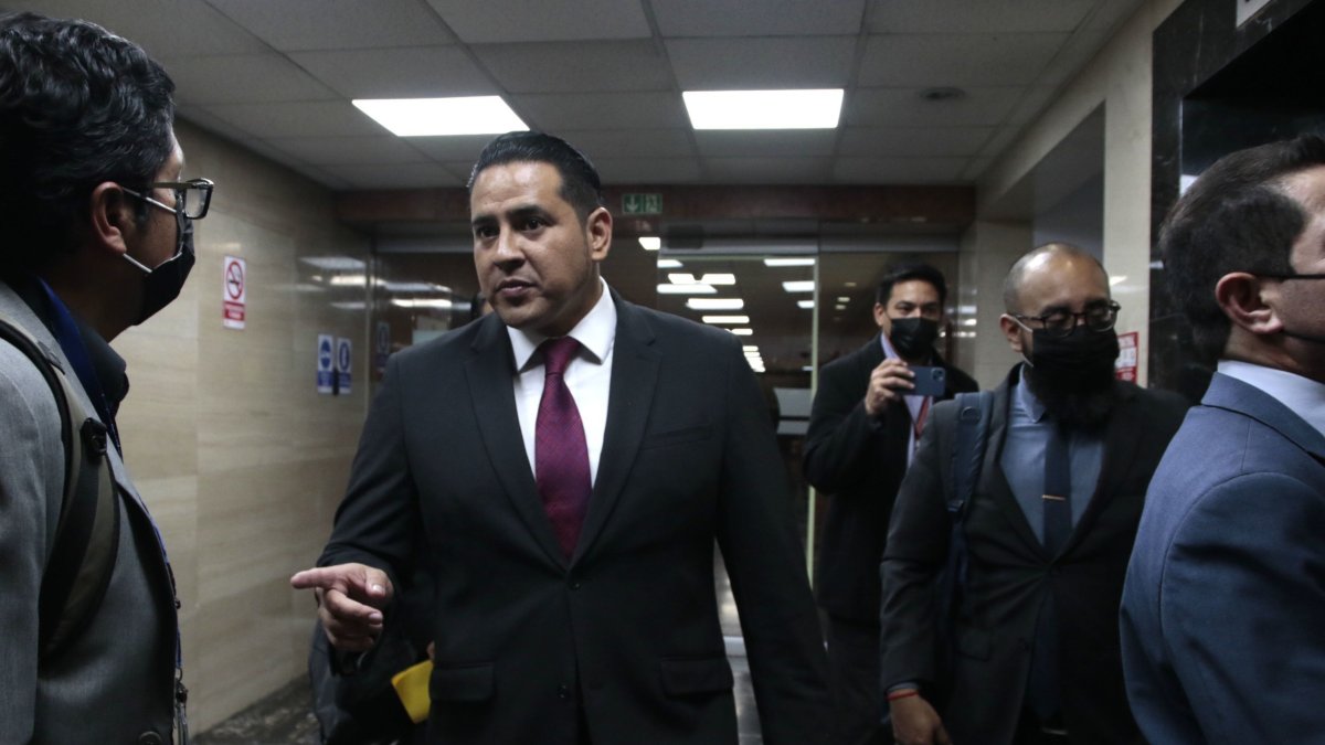 René Zúñiga, secretario general de la Vicepresidencia, habló de las investigaciones al hijo de Verónica Abad por parte de la Fiscalía.