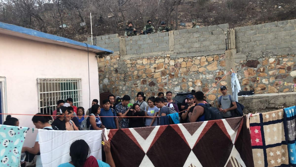 Los migrantes fueron rescatados y recibieron atención por parte de la autoridades mexicanas.