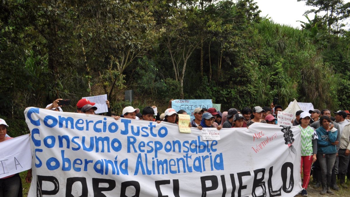 Proceso de socialización continúa en Palo Quemado.