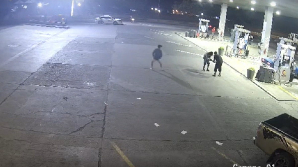 La cámaras de vigilancia captaron el momento