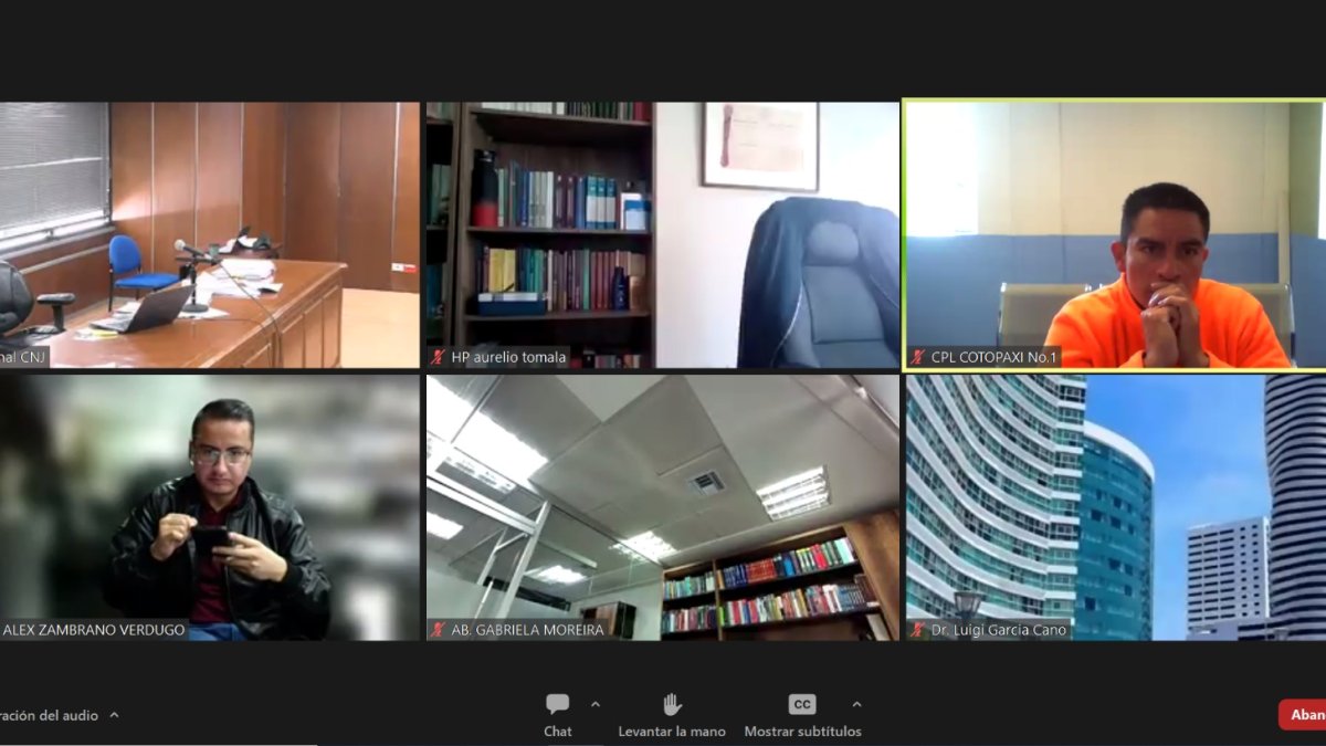 Daniel Salcedo encendió el micrófono, durante la audiencia del caso Metástasis, para pedirle a su abogado que haga algo, por que si vida corre peligro.