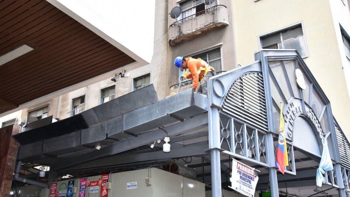 El año pasado, asimismo en invierno, varios locales se inundaron tras las lluvias. Este 2024 se reportaron varios inconvenientes.