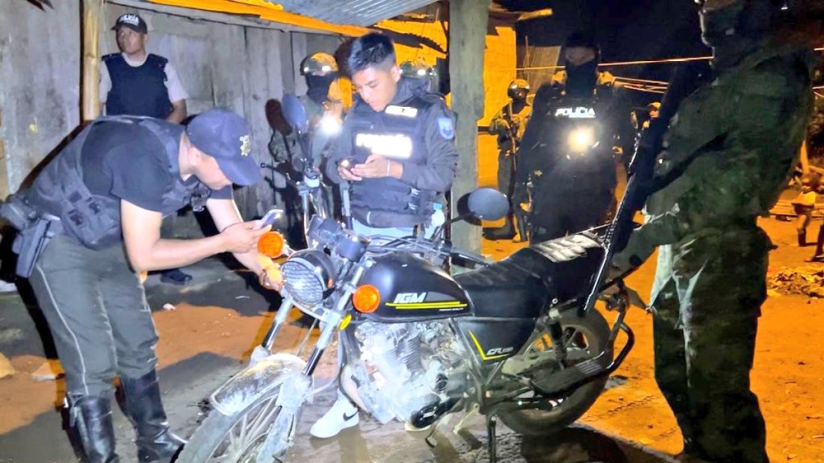 Trabajos. Desde enero pasado se establecieron controles permanentes en calles entre la Policía Nacional y Fuerzas Armadas.