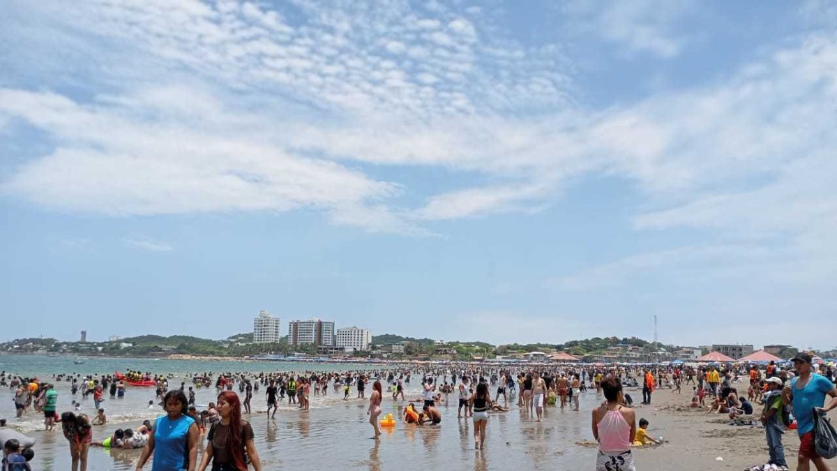 Los turistas disfrutaron del feriado de Semana Santa en General Villamil Playas.