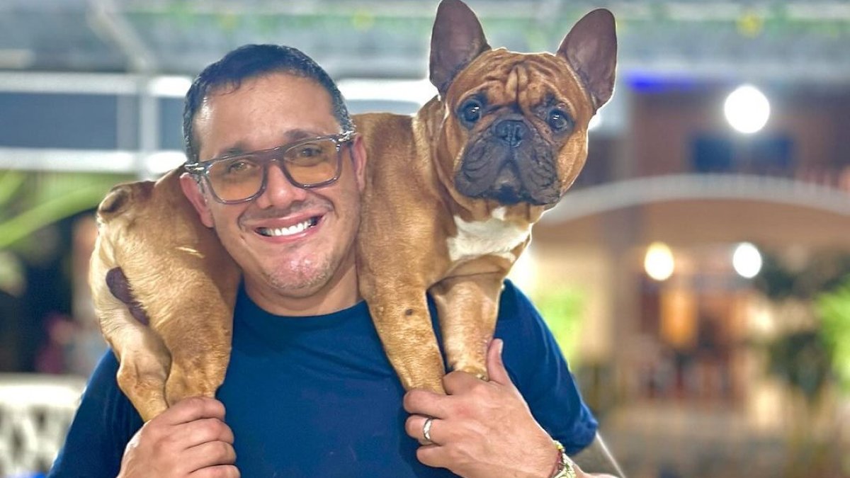 Carlos José Matamoros.