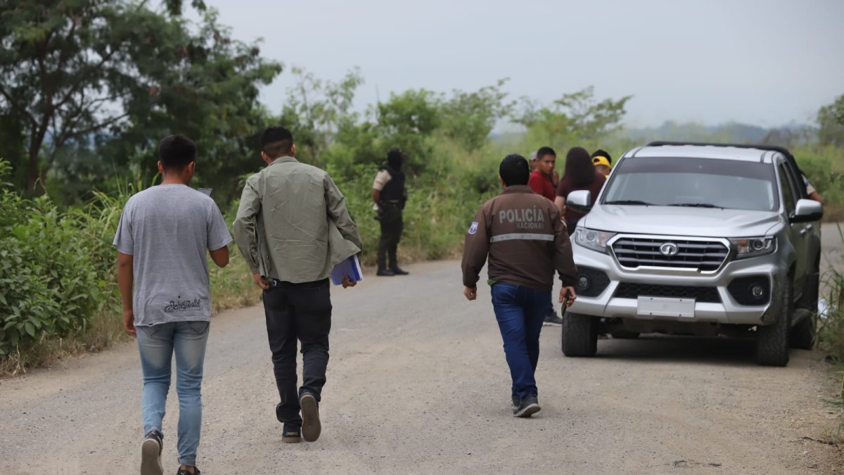 Agentes de la Dinased llegaron hasta el lugar.