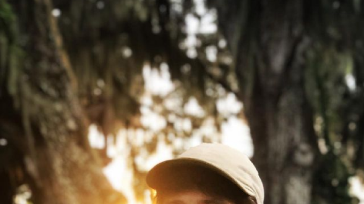 El actor de Zoey 101 reveló que fue abusado sexualmente a los 12 años por el padrastro de sus mejores amigos.