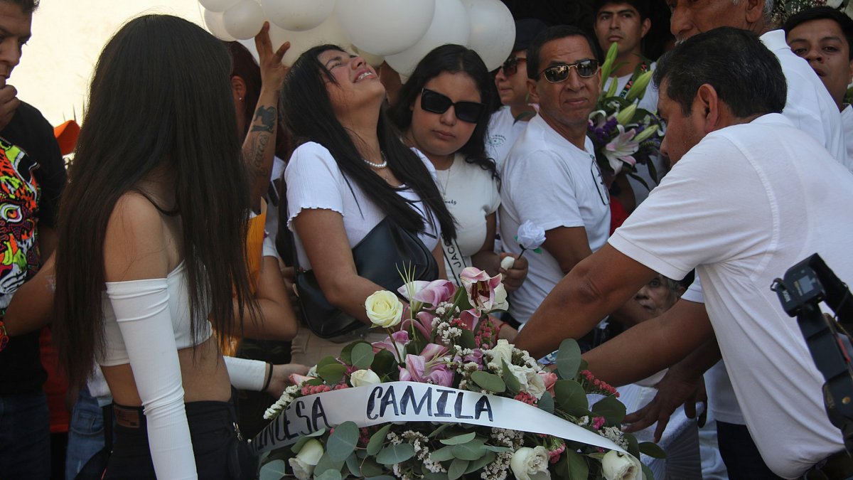 Familiares y amigos dieron el último adiós el viernes 29 de marzo de 2024 a la menor Camila, quien fue asesinada en el municipio de Taxco en Guerrero (México).