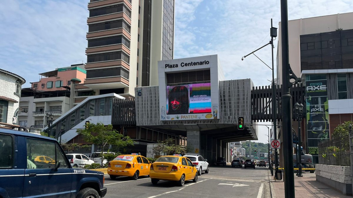 La intersección de las avenidas Quito y 9 de Octubre estará cerrada al tránsito este jueves 4 de abril por trabajos en una estación de la Aerovía.