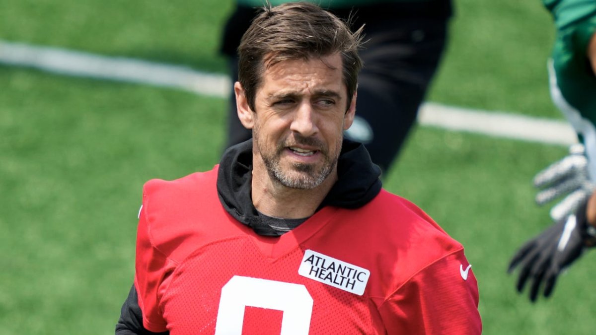 Aaron Rodgers estuvo lesionado gran parte de la temporada 2023