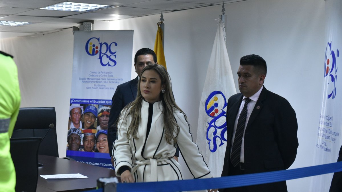 La mayoría que en su momento estuvo con Nicole Bonifaz, ahora, por una 