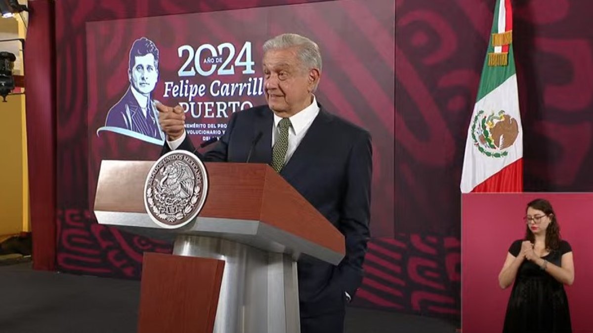 El presidente López Obrador durante su habitual conversación con medios de comunicación.